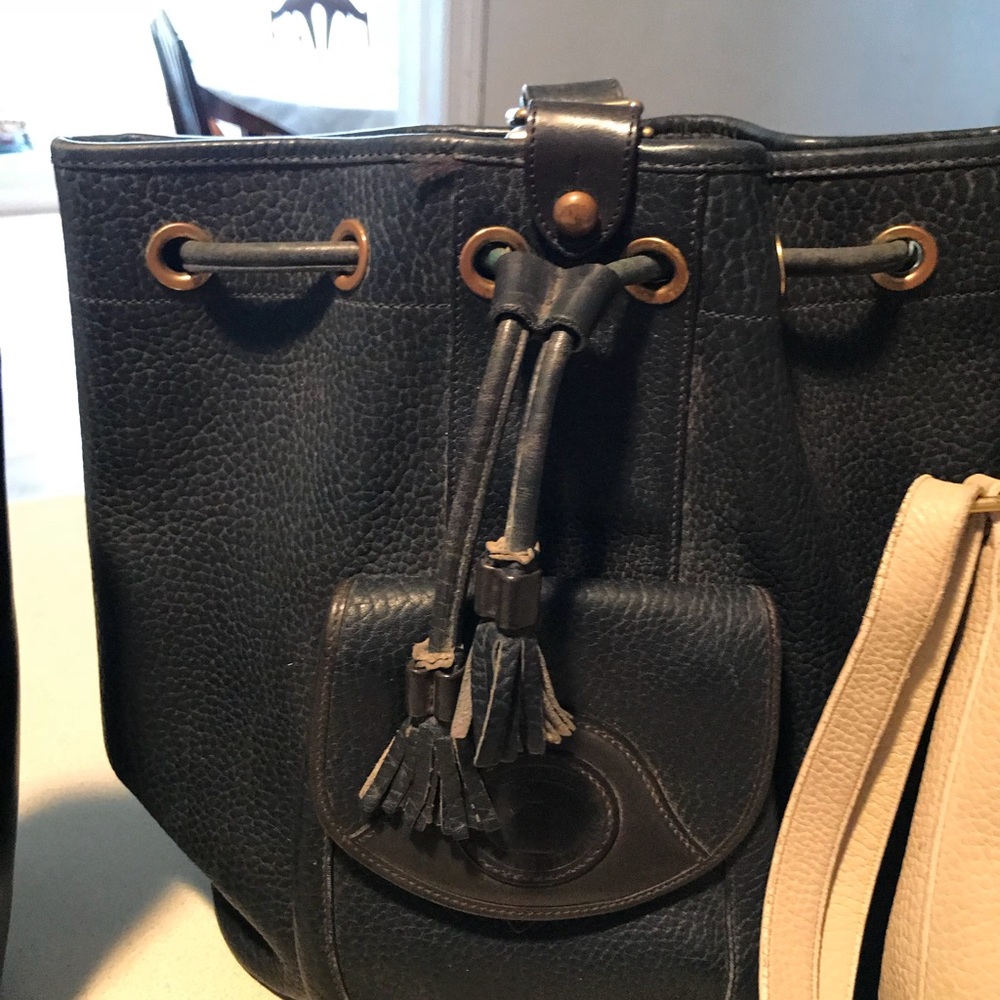 Designer Purse Handbag Lot $250 8 purses - Picture 6 of 8